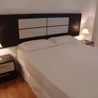 Hotel Apartamento Golf Rioja Alta en canas